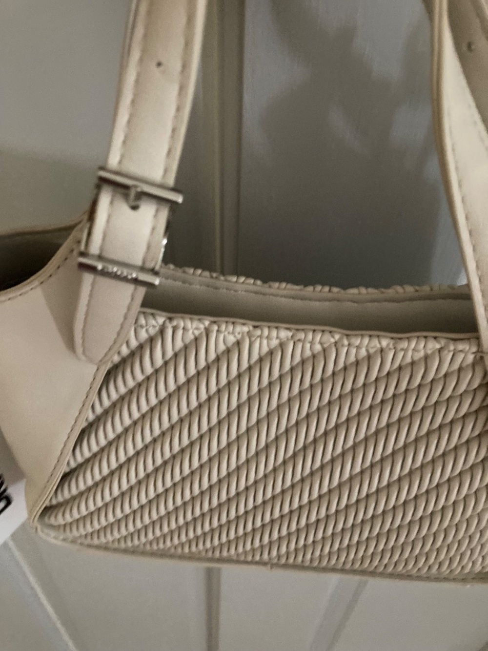 Purse - Picture 2 of 6